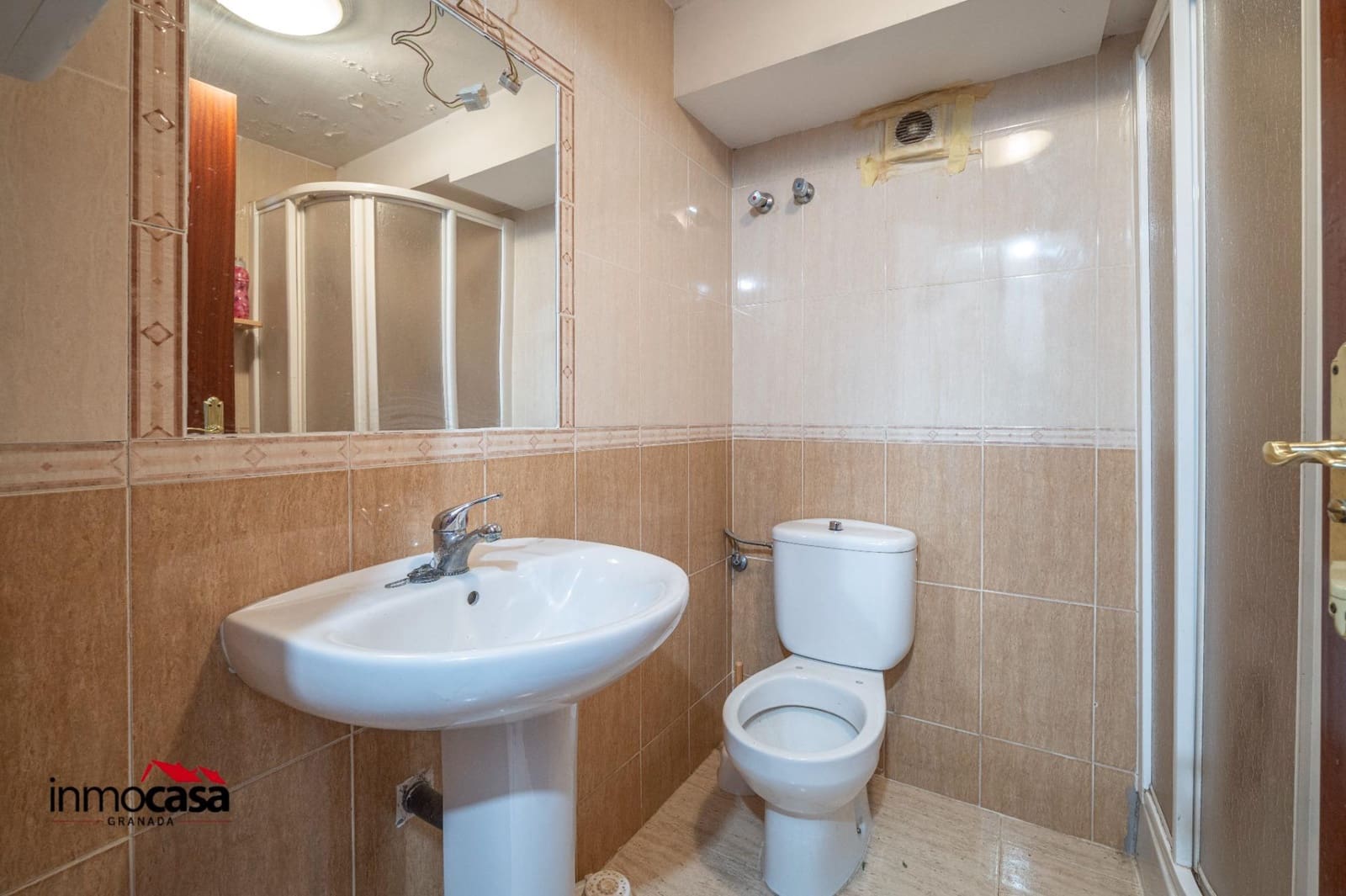 3 soveværelse Villa til salg i La Zubia med swimmingpool garage - € 272.000 (Ref: 9791201)