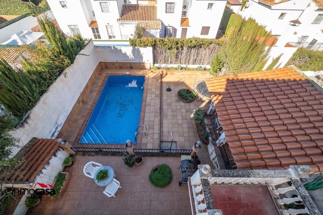 3 quarto Moradia para venda em La Zubia com piscina garagem - 272 000 € (Ref: 9791201)