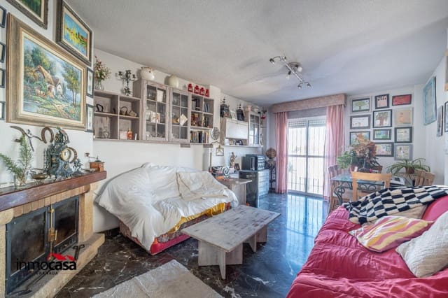 3 quarto Moradia para venda em La Zubia com piscina garagem - 272 000 € (Ref: 9791201)