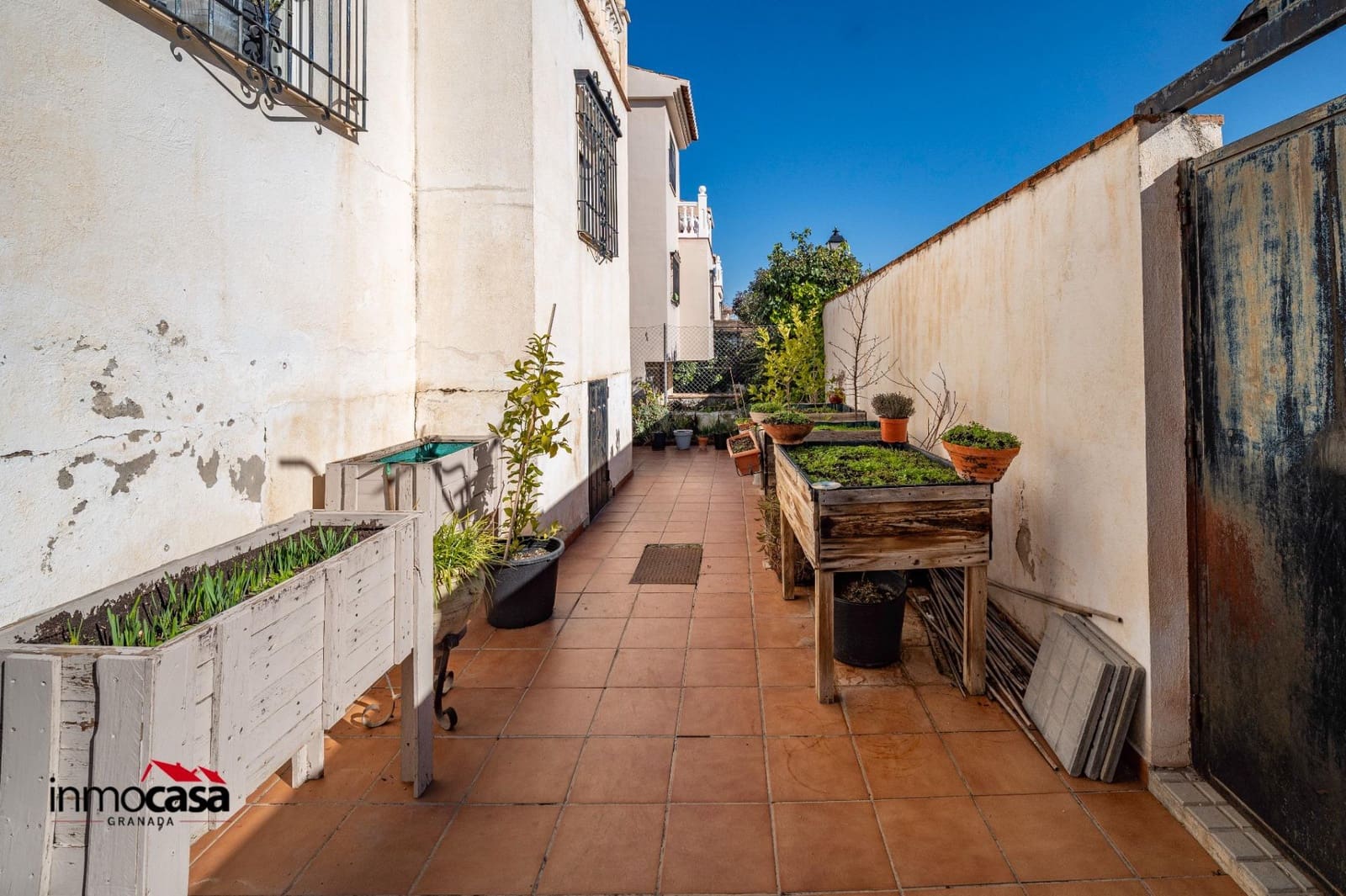 3 soveværelse Villa til salg i La Zubia med swimmingpool garage - € 272.000 (Ref: 9791201)