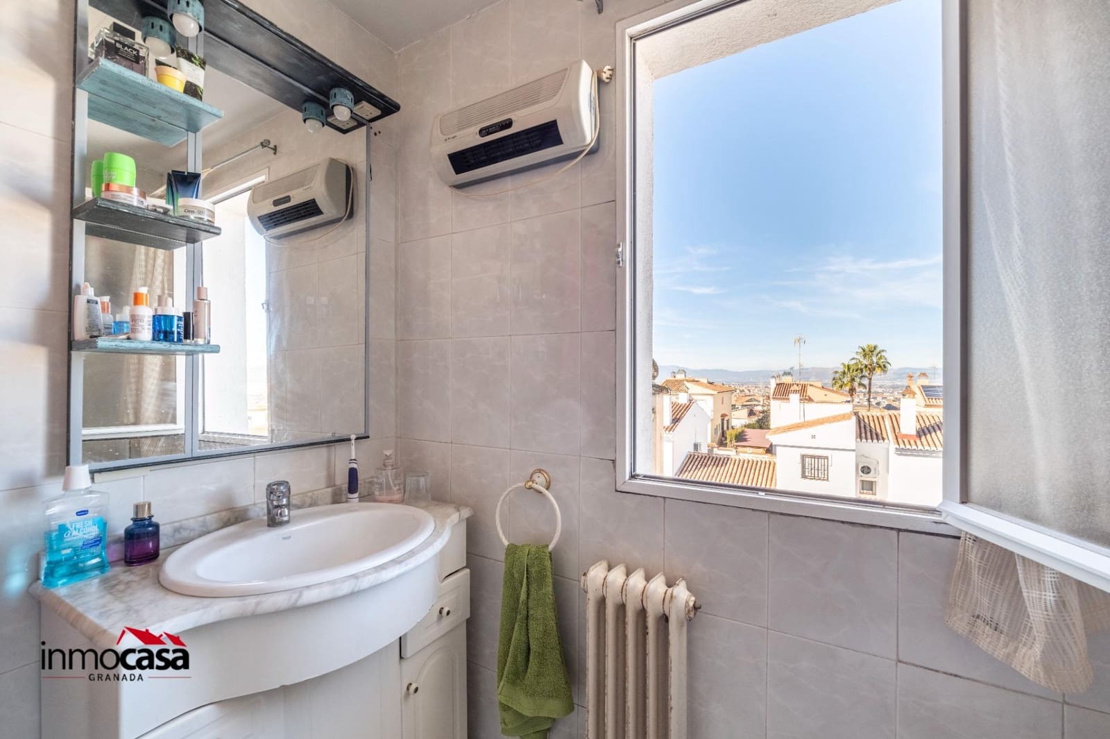 3 soveværelse Villa til salg i La Zubia med swimmingpool garage - € 272.000 (Ref: 9791201)