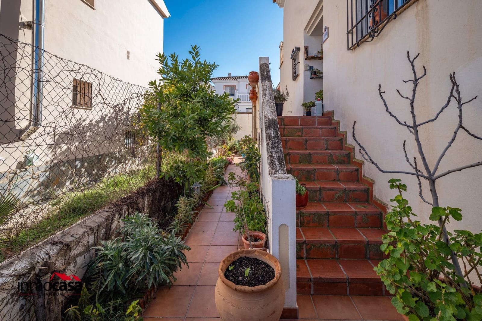 3 soveværelse Villa til salg i La Zubia med swimmingpool garage - € 272.000 (Ref: 9791201)