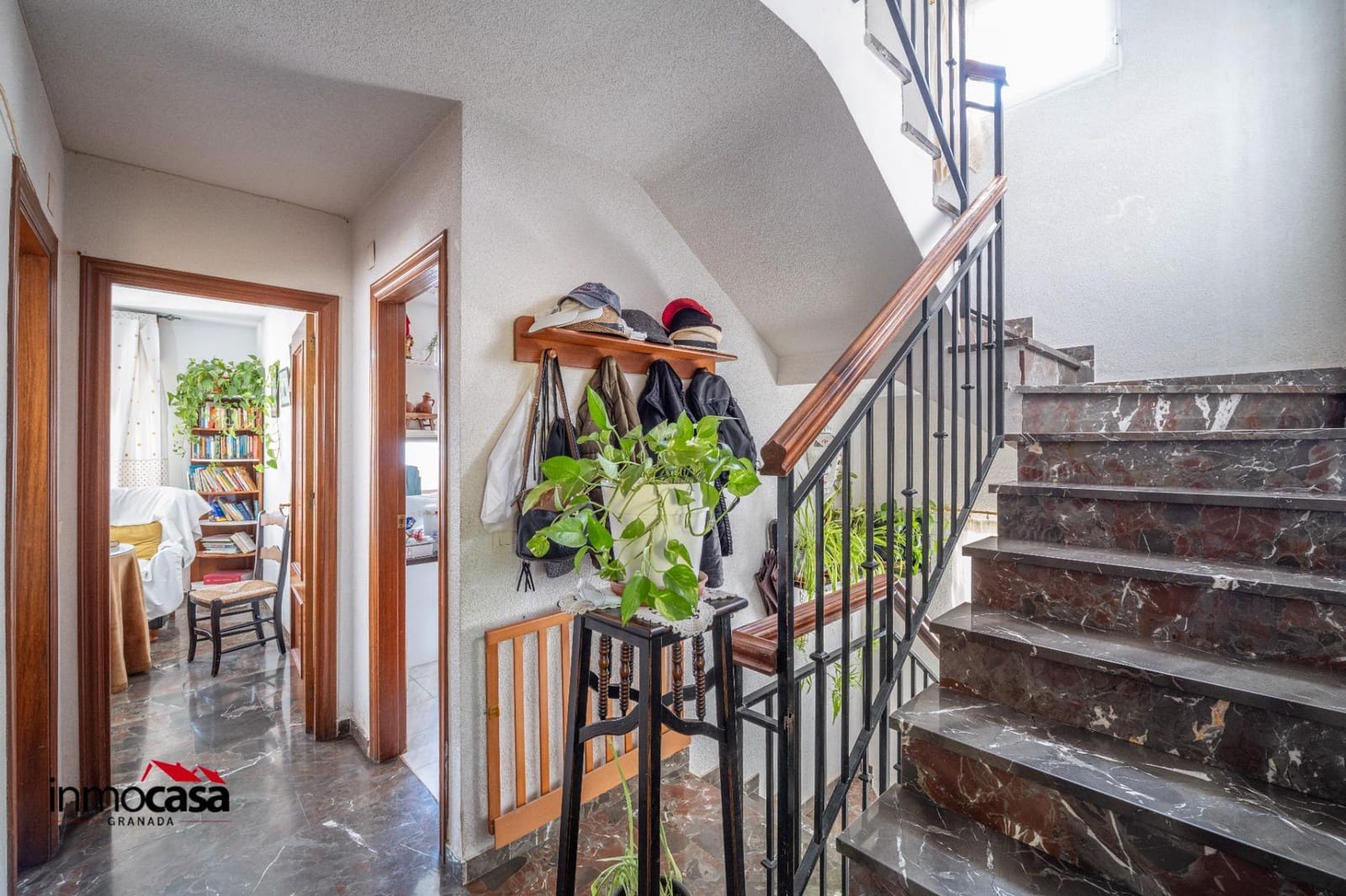 3 soveværelse Villa til salg i La Zubia med swimmingpool garage - € 272.000 (Ref: 9791201)