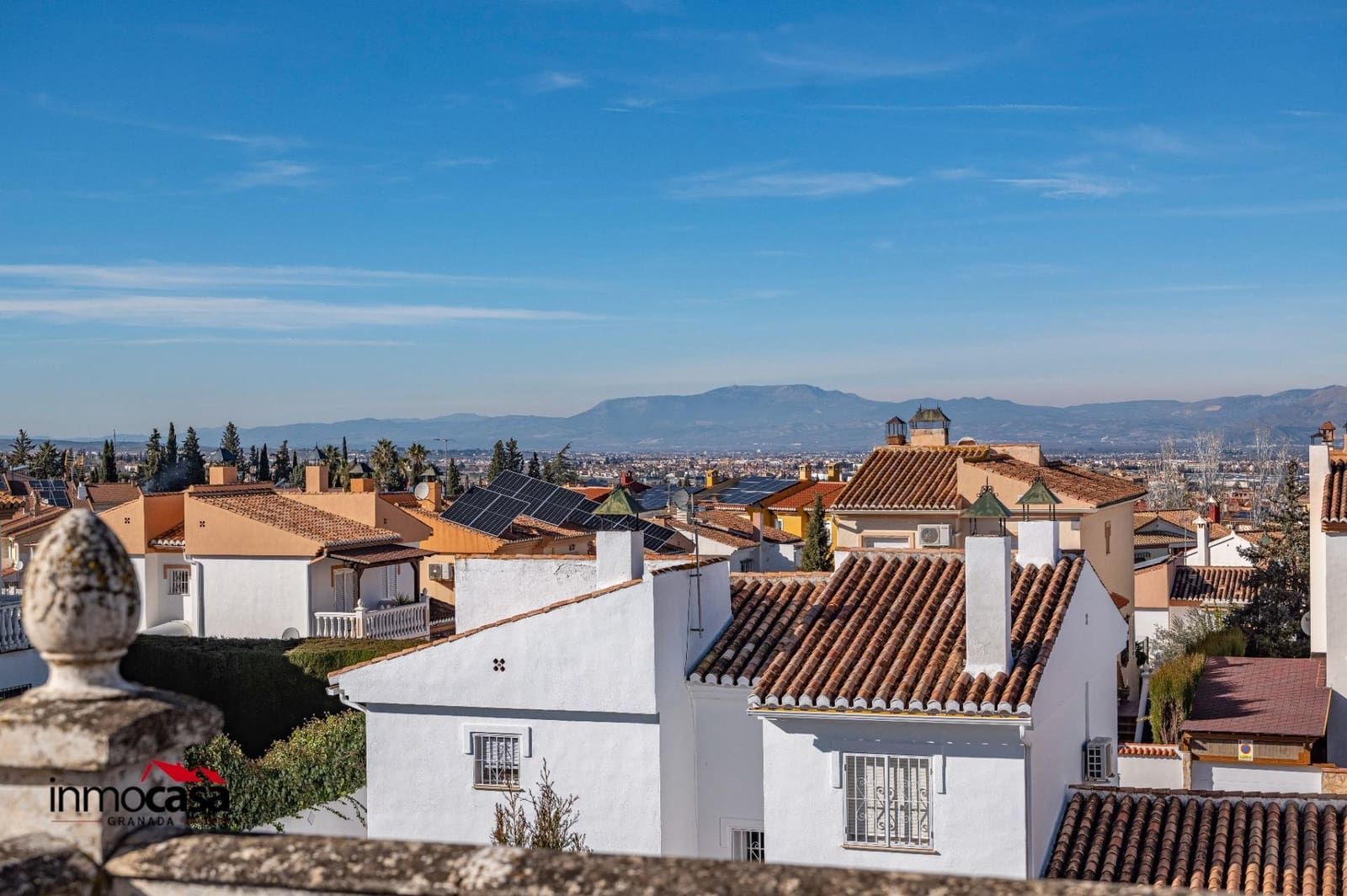 3 soveværelse Villa til salg i La Zubia med swimmingpool garage - € 272.000 (Ref: 9791201)