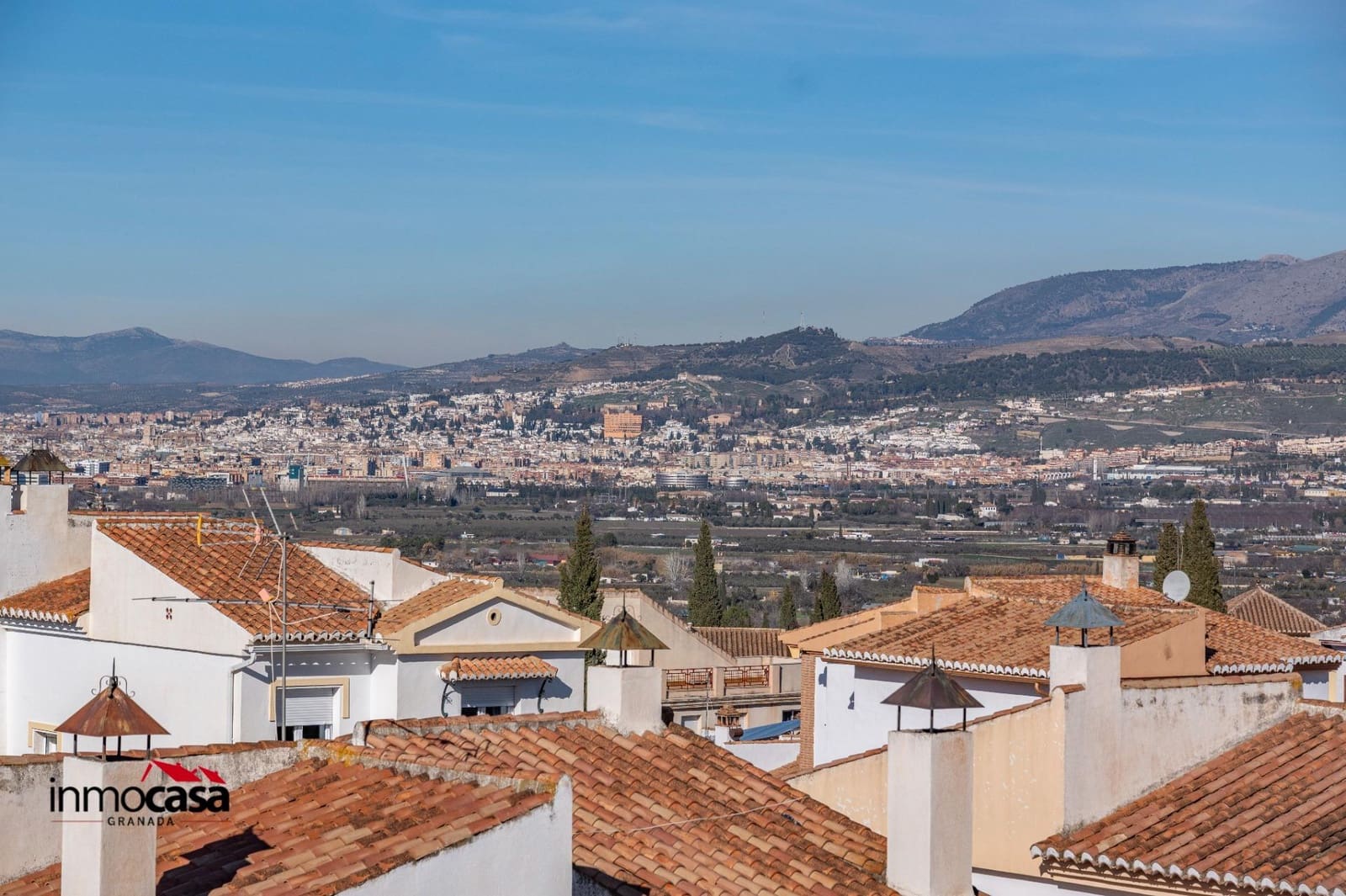 3 soveværelse Villa til salg i La Zubia med swimmingpool garage - € 272.000 (Ref: 9791201)