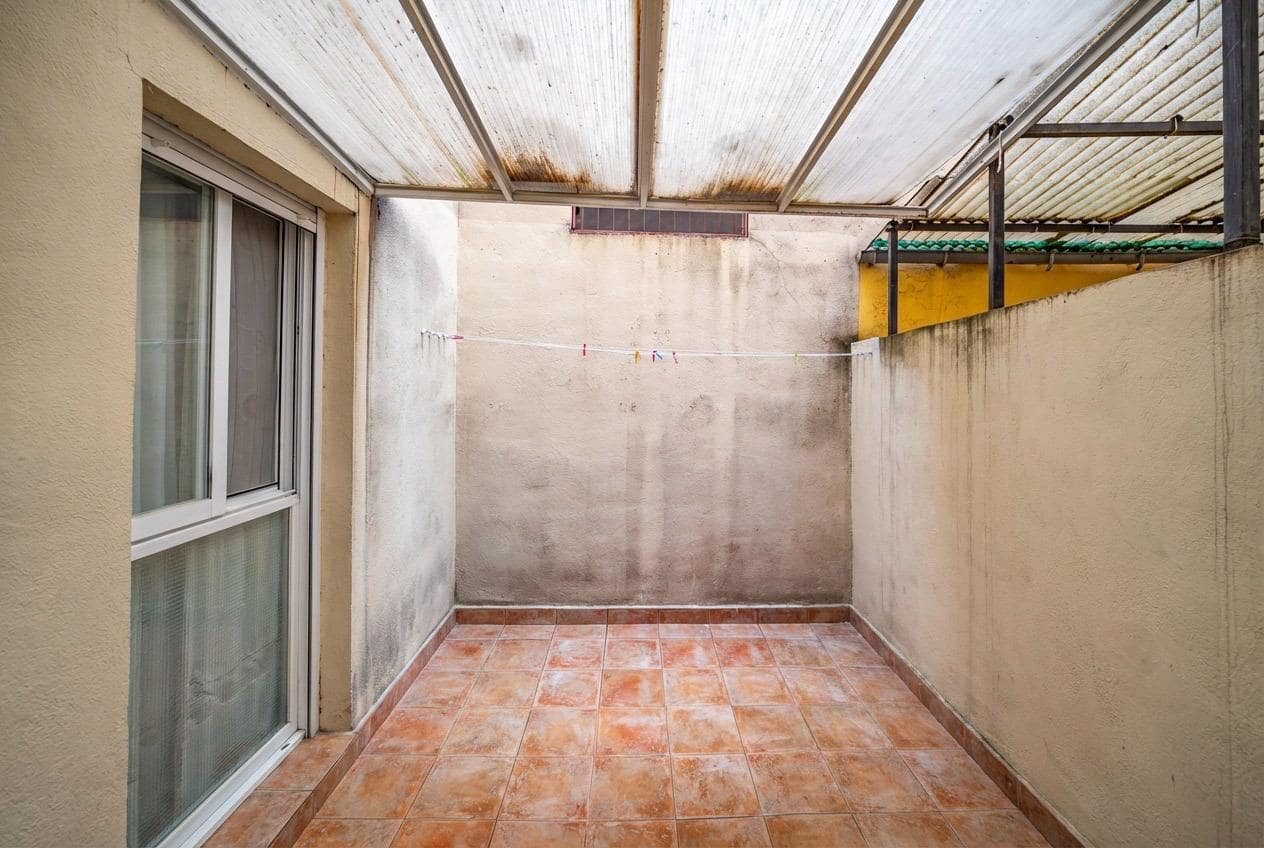 2 bedroom Flat for sale in Cenes de la Vega - € 124,900 (Ref: 9791202)