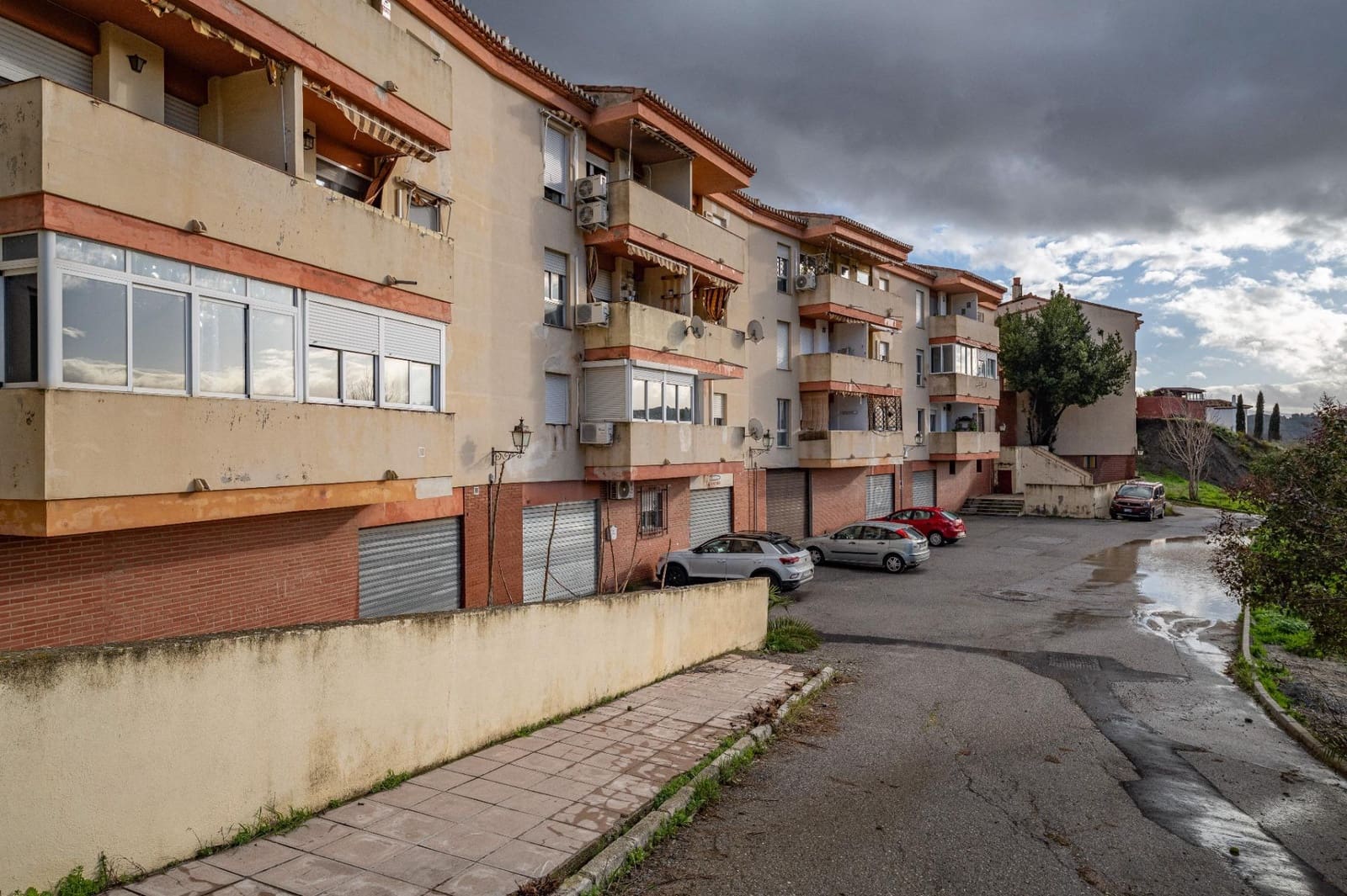 2 bedroom Flat for sale in Cenes de la Vega - € 124,900 (Ref: 9791202)
