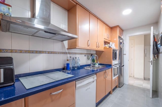 2 sovrum Lägenhet till salu i Cenes de la Vega - 124 900 € (Ref: 9791202)