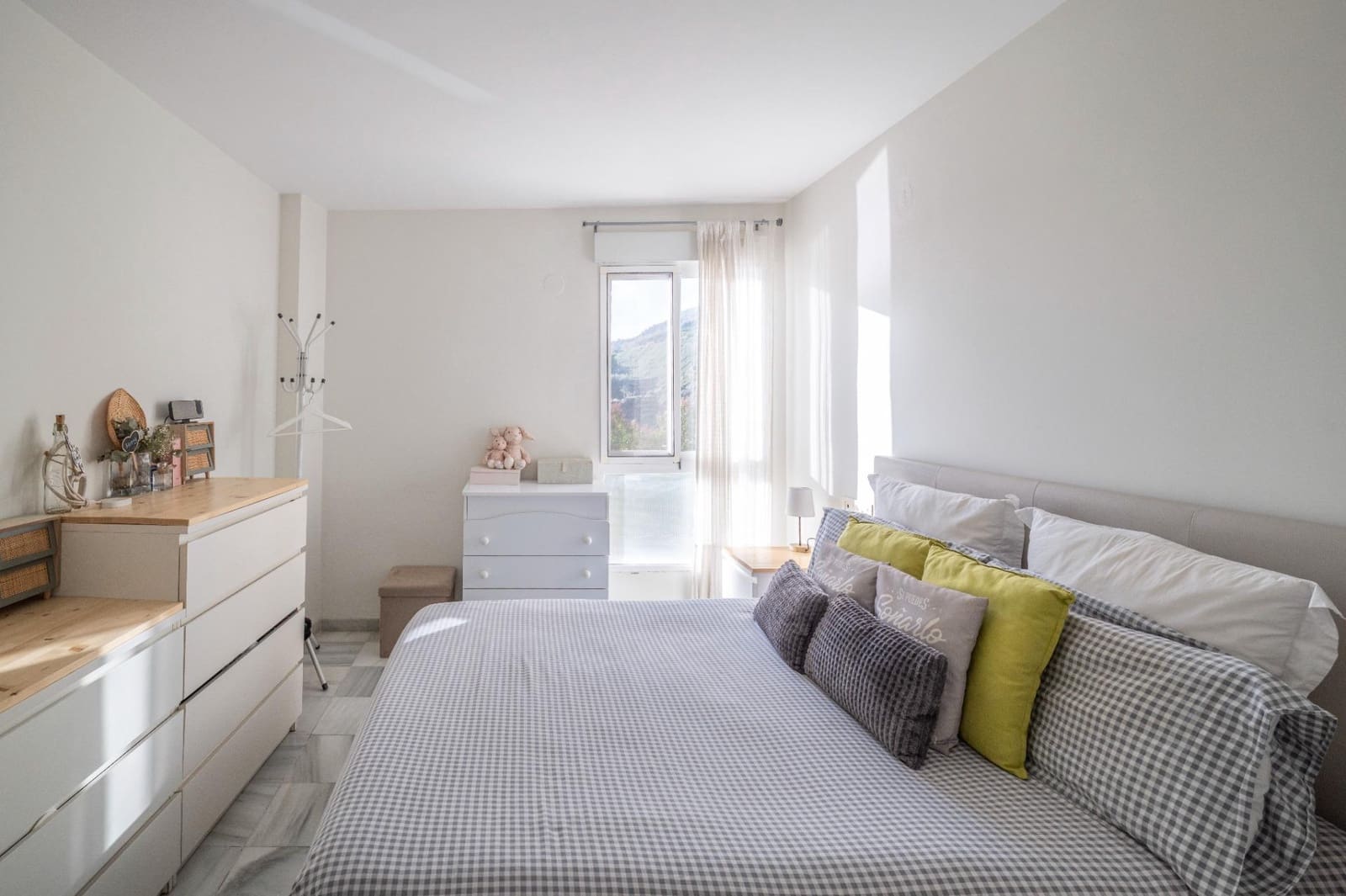 2 bedroom Flat for sale in Cenes de la Vega - € 124,900 (Ref: 9791202)