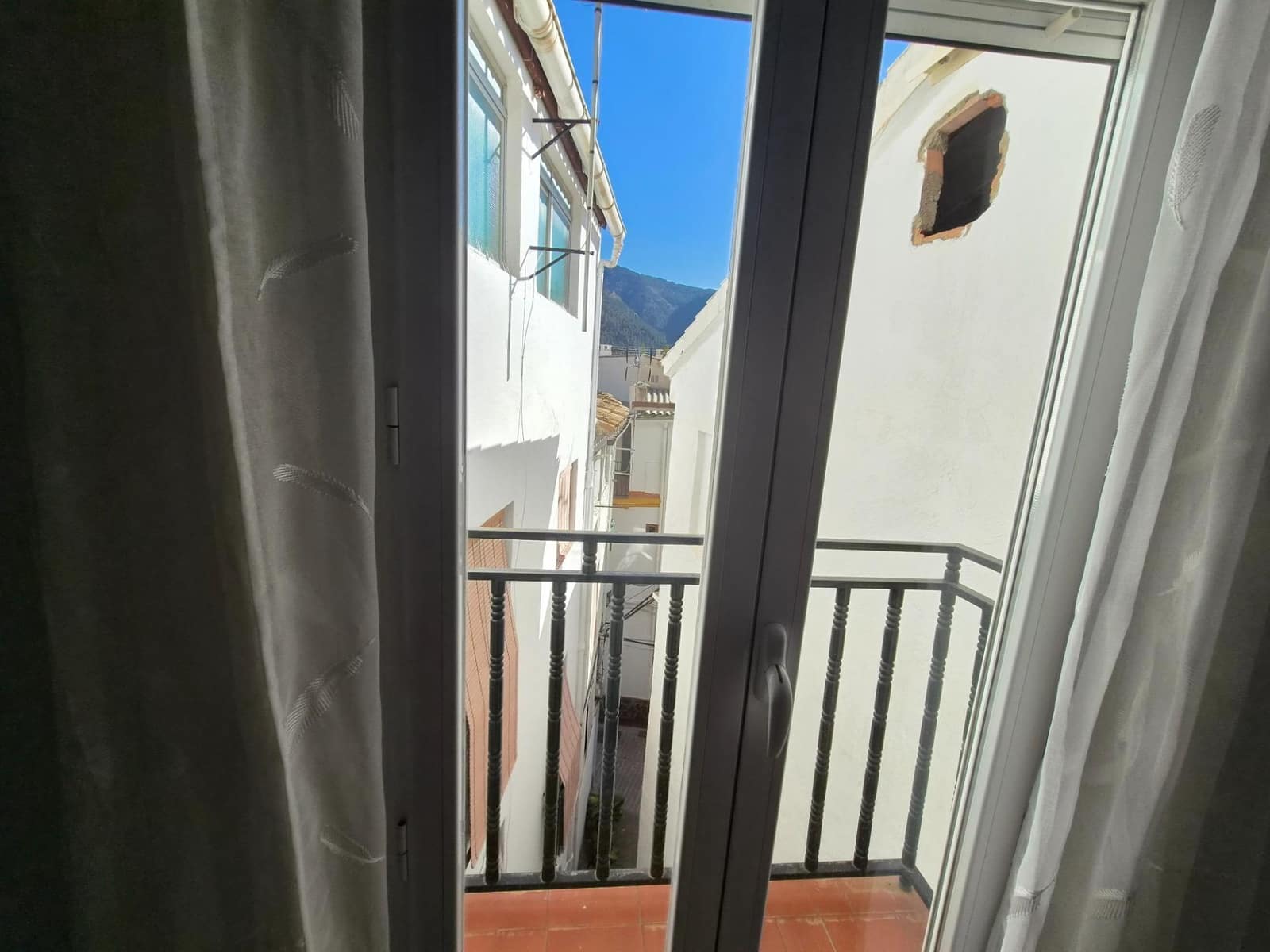 Piso de 2 habitaciones en Güéjar Sierra en alquiler - 475 € (Ref: 9794820)