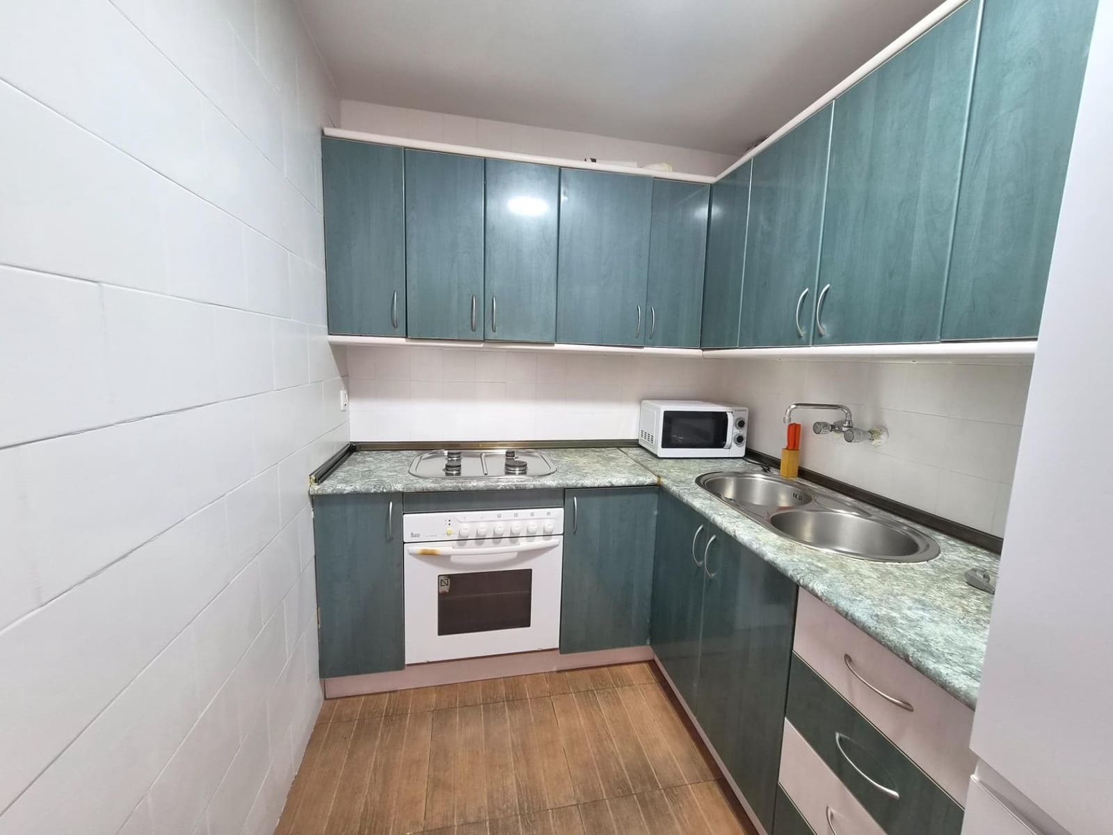 Piso de 2 habitaciones en Güéjar Sierra en alquiler - 475 € (Ref: 9794820)