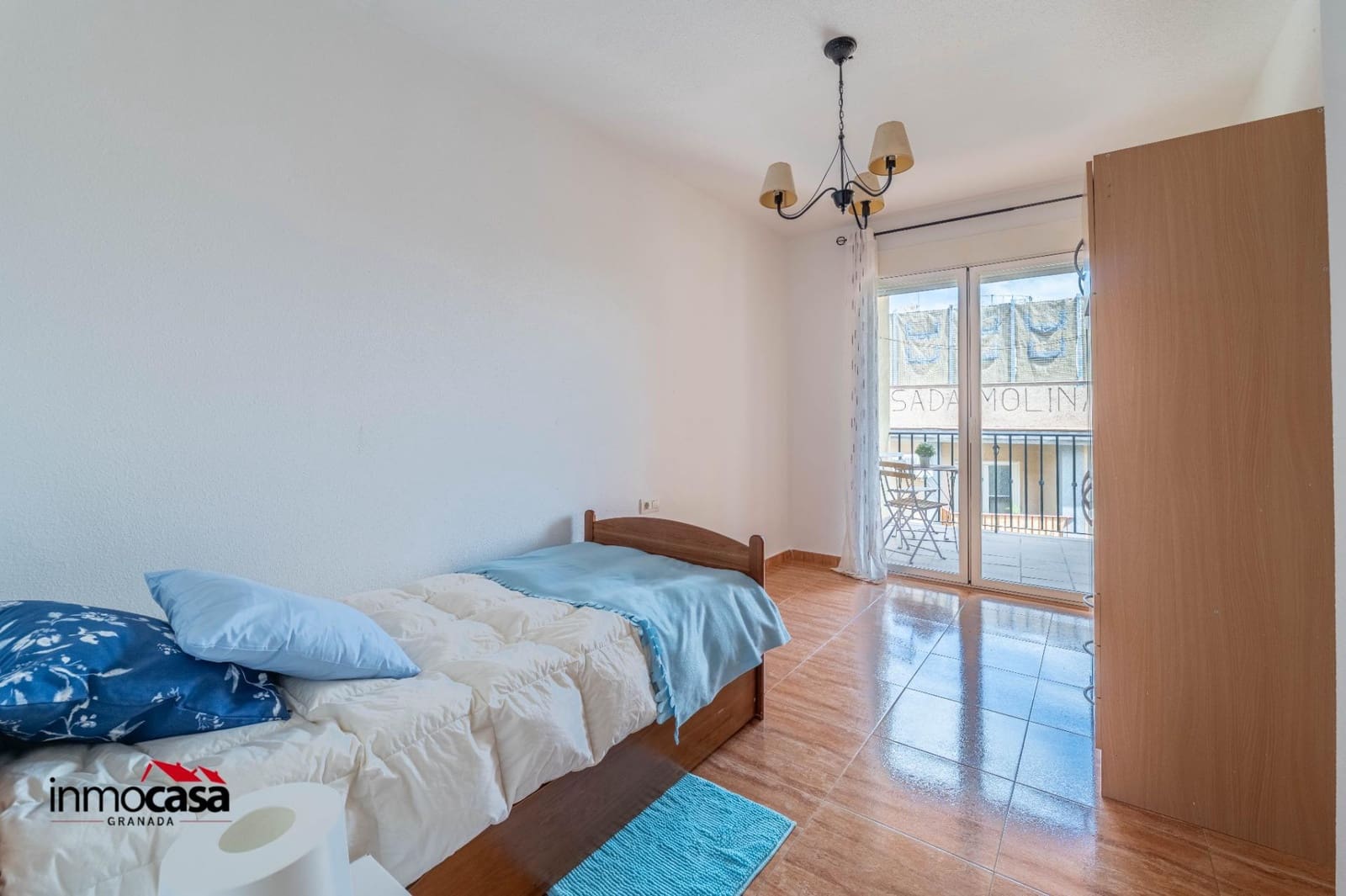 3 bedroom Flat for sale in Ogijares with garage - € 219,900 (Ref: 9820643)