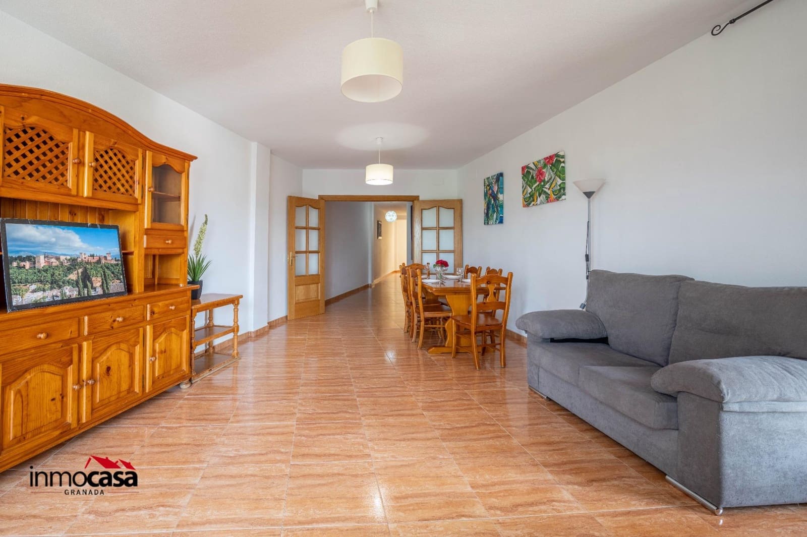 3 bedroom Flat for sale in Ogijares with garage - € 219,900 (Ref: 9820643)