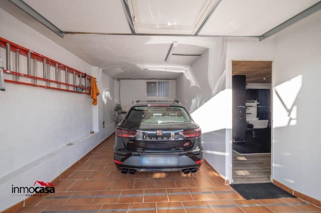 3 makuuhuone Rivitalo myytävänä paikassa Ambroz, Vegas del Genil mukana 
autotalli - 260 000 € (Ref: 9823044)