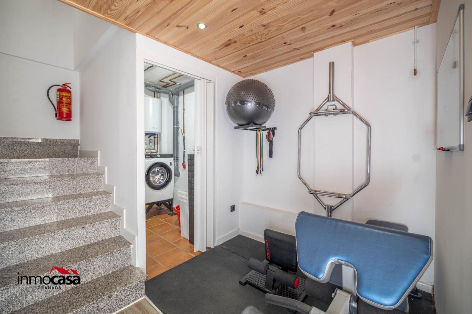 3 soveværelse Rækkehus til salg i Ambroz med garage - € 260.000 (Ref: 9823044)