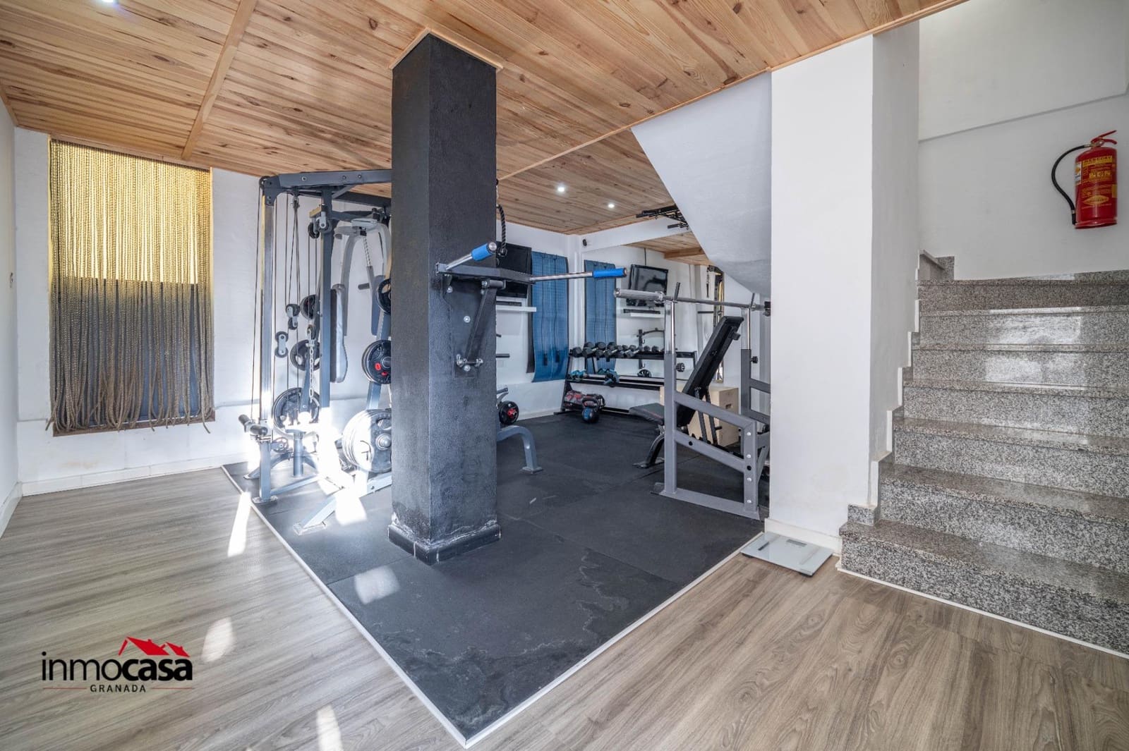 3 soveværelse Rækkehus til salg i Ambroz med garage - € 260.000 (Ref: 9823044)