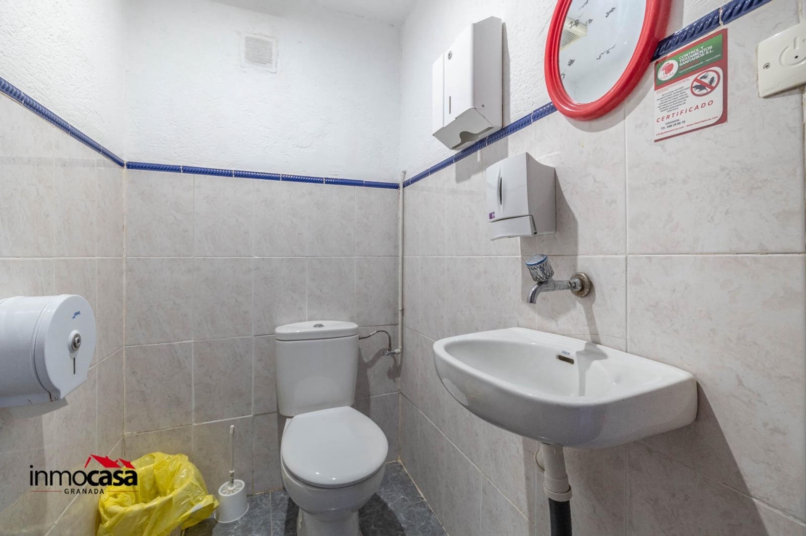 Business for sale in Armilla - € 100,000 (Ref: 9823045)