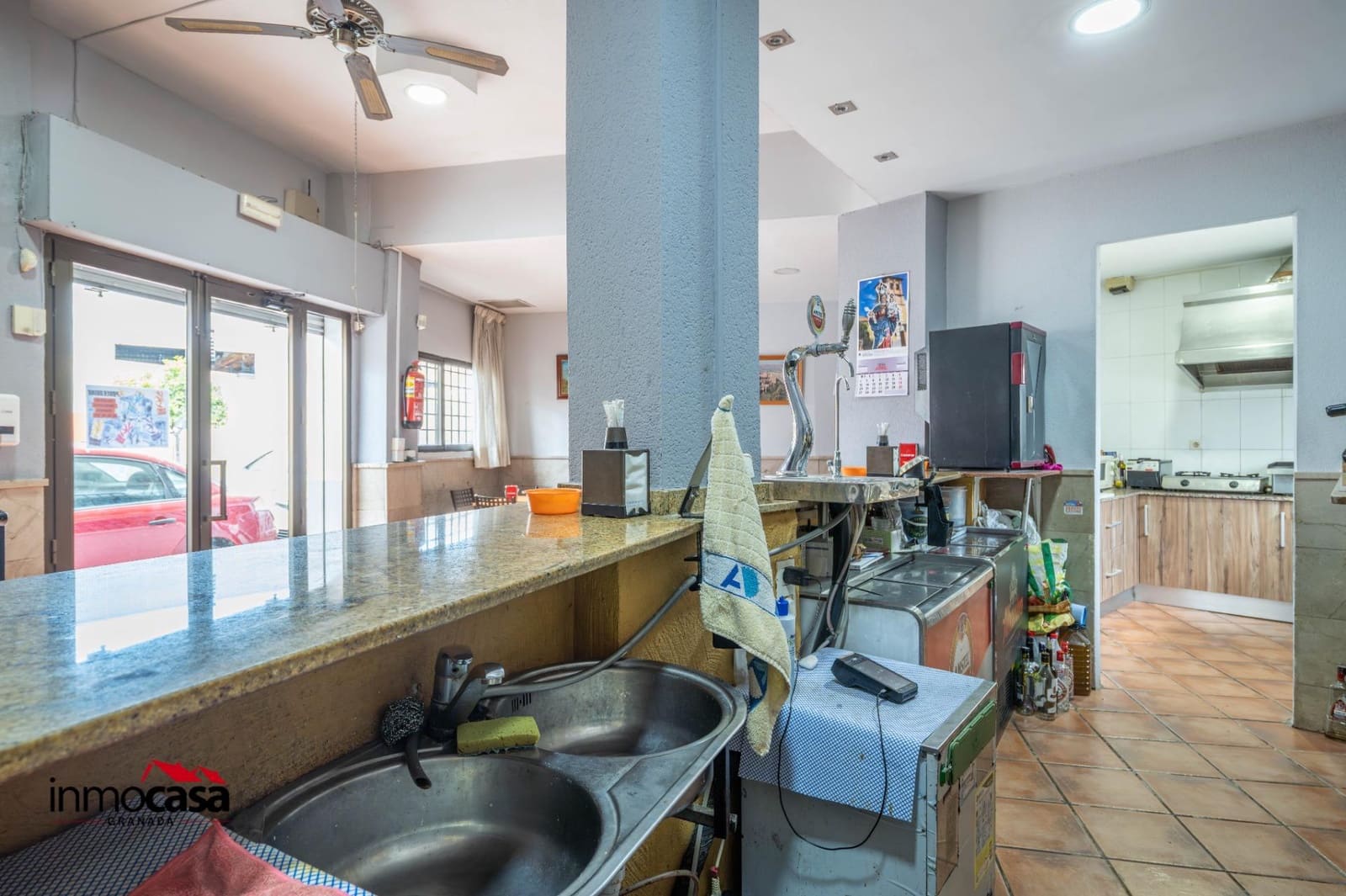 Business for sale in Armilla - € 100,000 (Ref: 9823045)