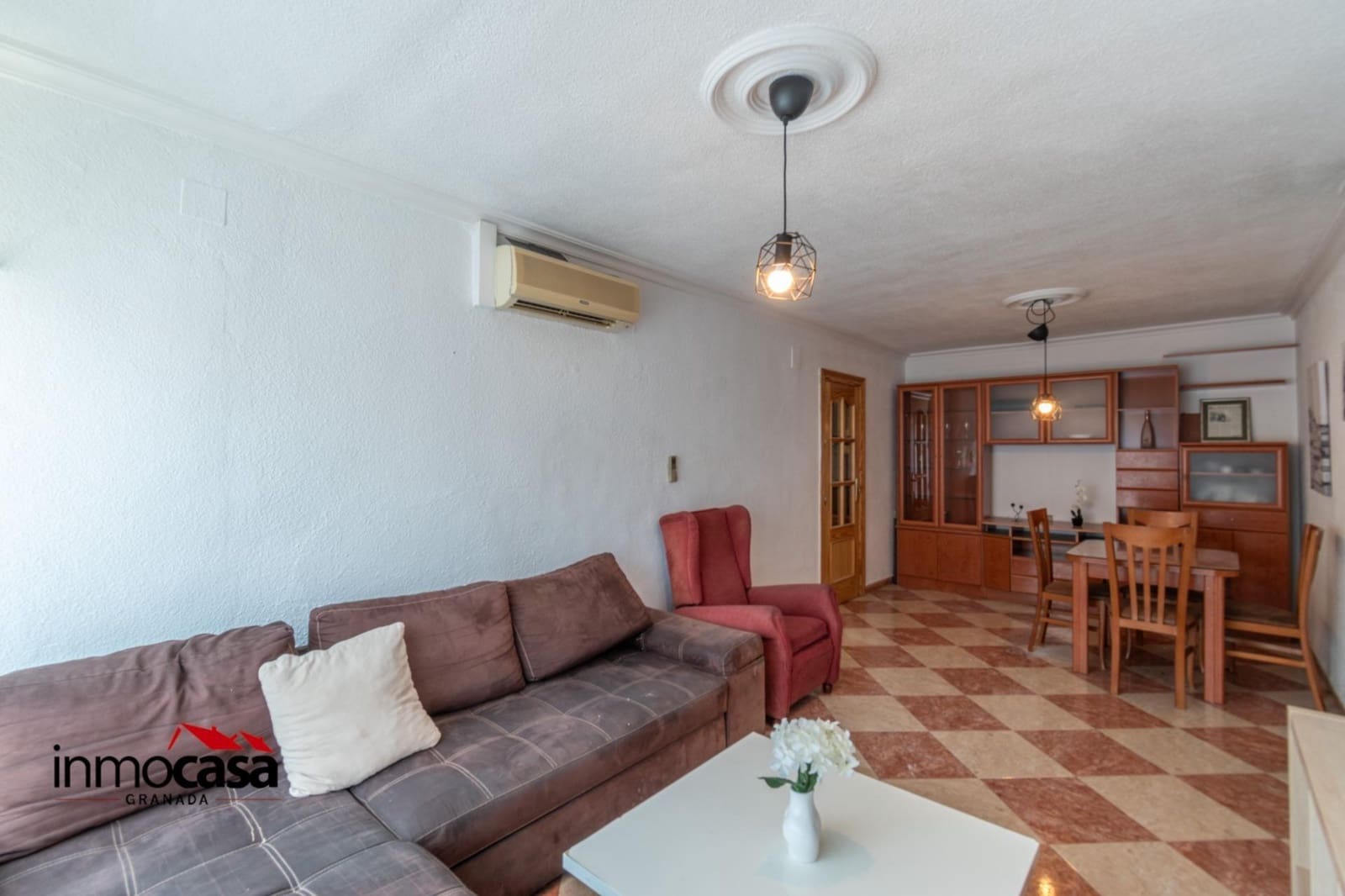 3 Zimmer Wohnung zu verkaufen in Granada Stadt - 129.000 € (Ref: 9823046)