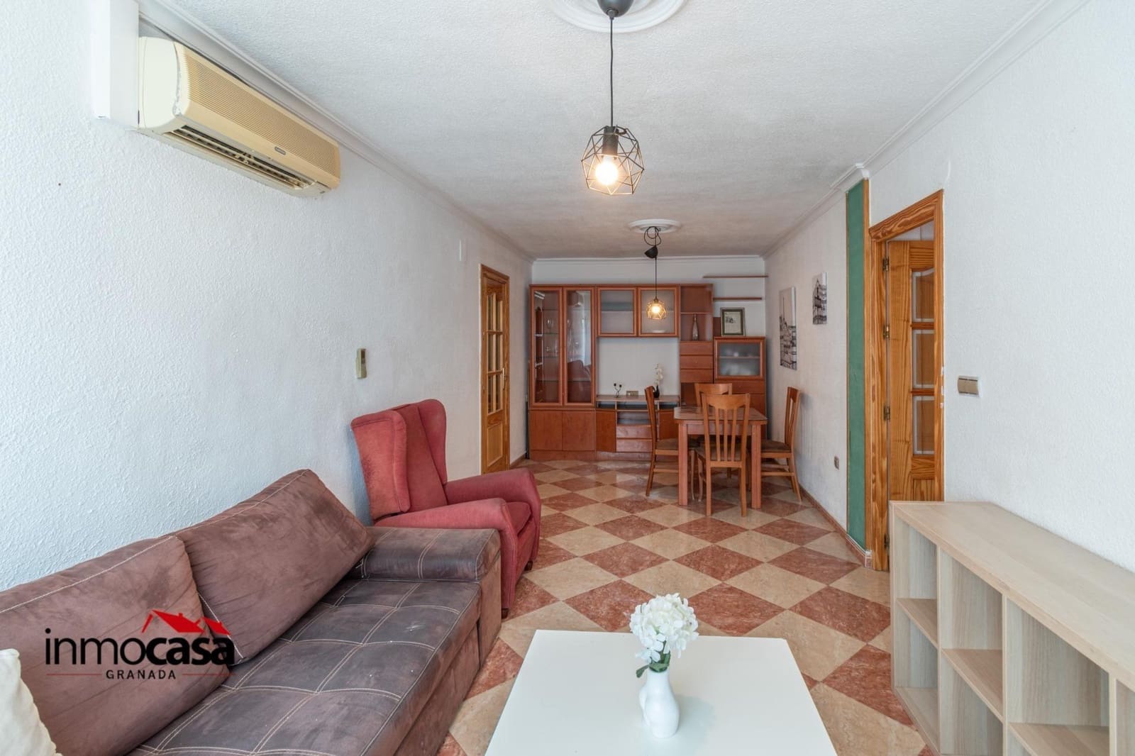 3 Zimmer Wohnung zu verkaufen in Granada Stadt - 129.000 € (Ref: 9823046)