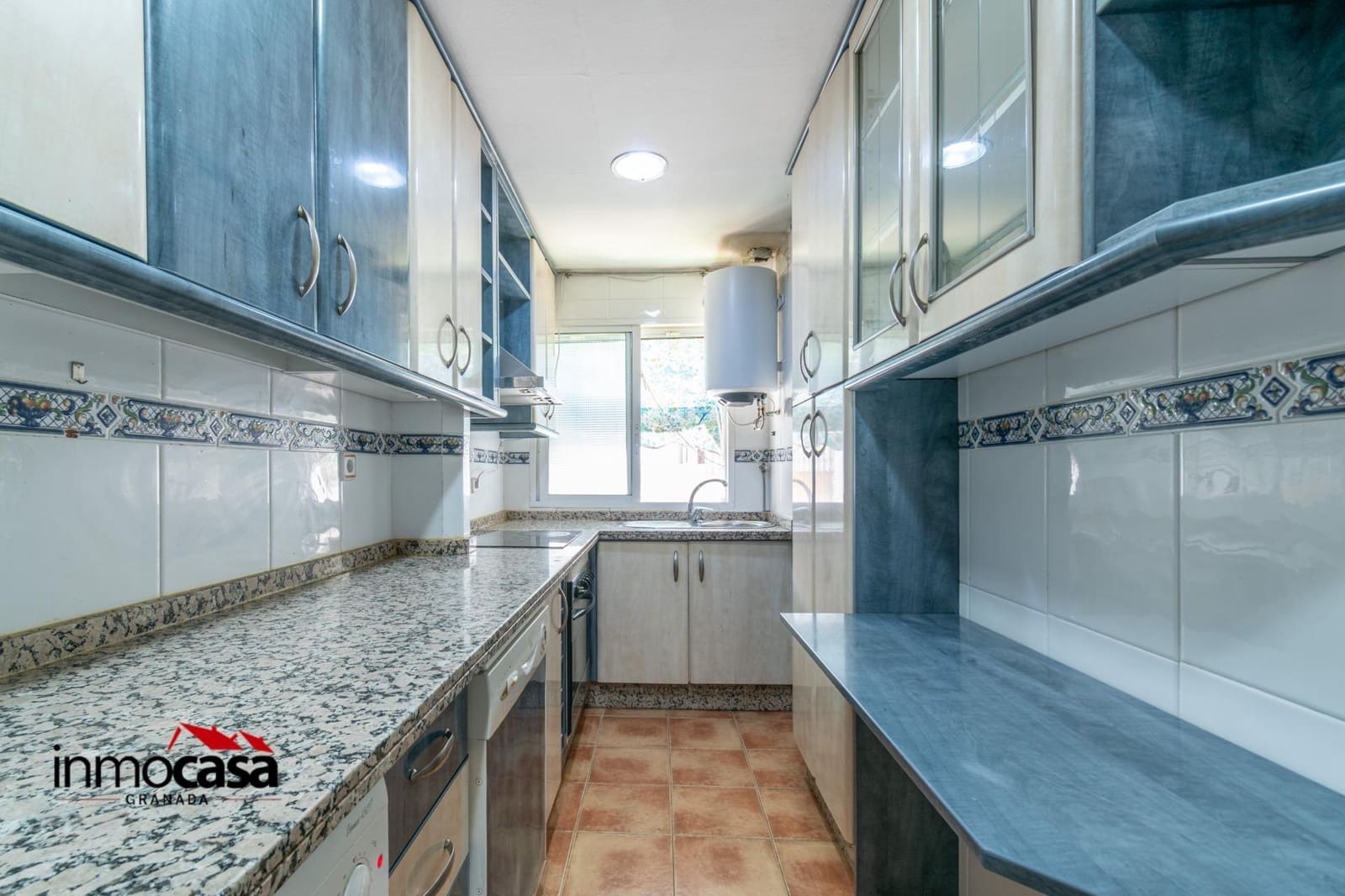 3 Zimmer Wohnung zu verkaufen in Granada Stadt - 129.000 € (Ref: 9823046)