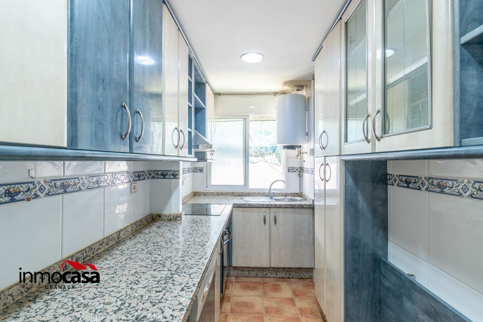 3 Zimmer Wohnung zu verkaufen in Granada Stadt - 129.000 € (Ref: 9823046)