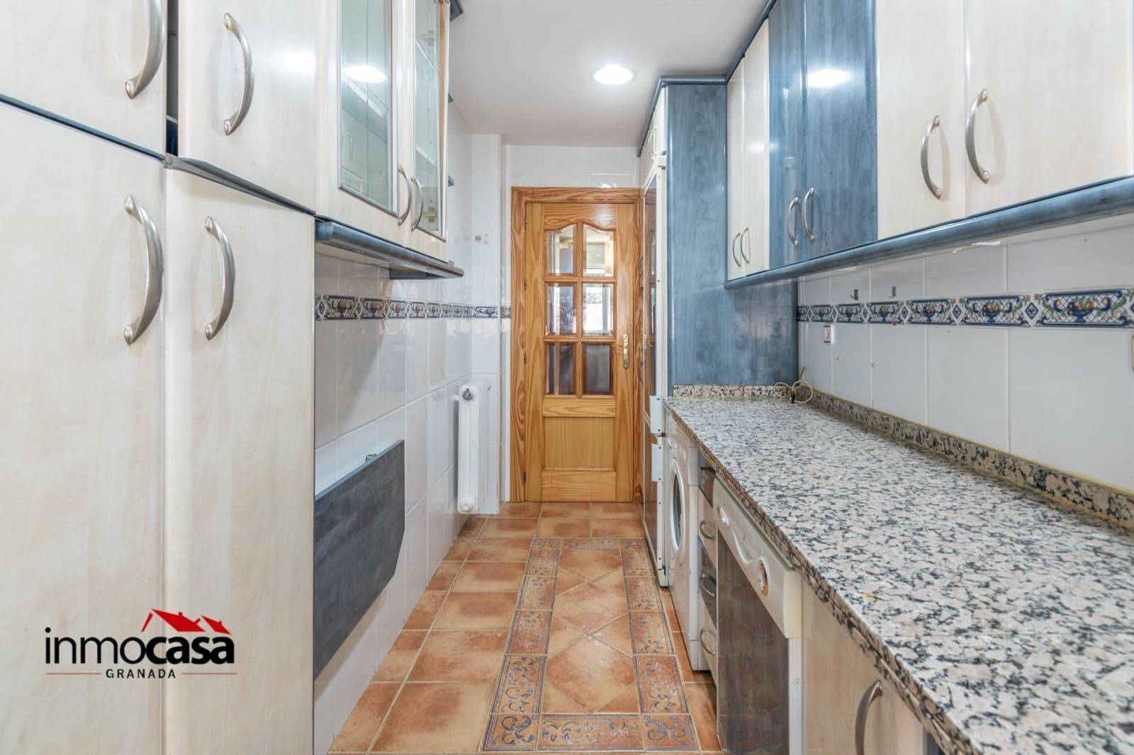 3 Zimmer Wohnung zu verkaufen in Granada Stadt - 129.000 € (Ref: 9823046)
