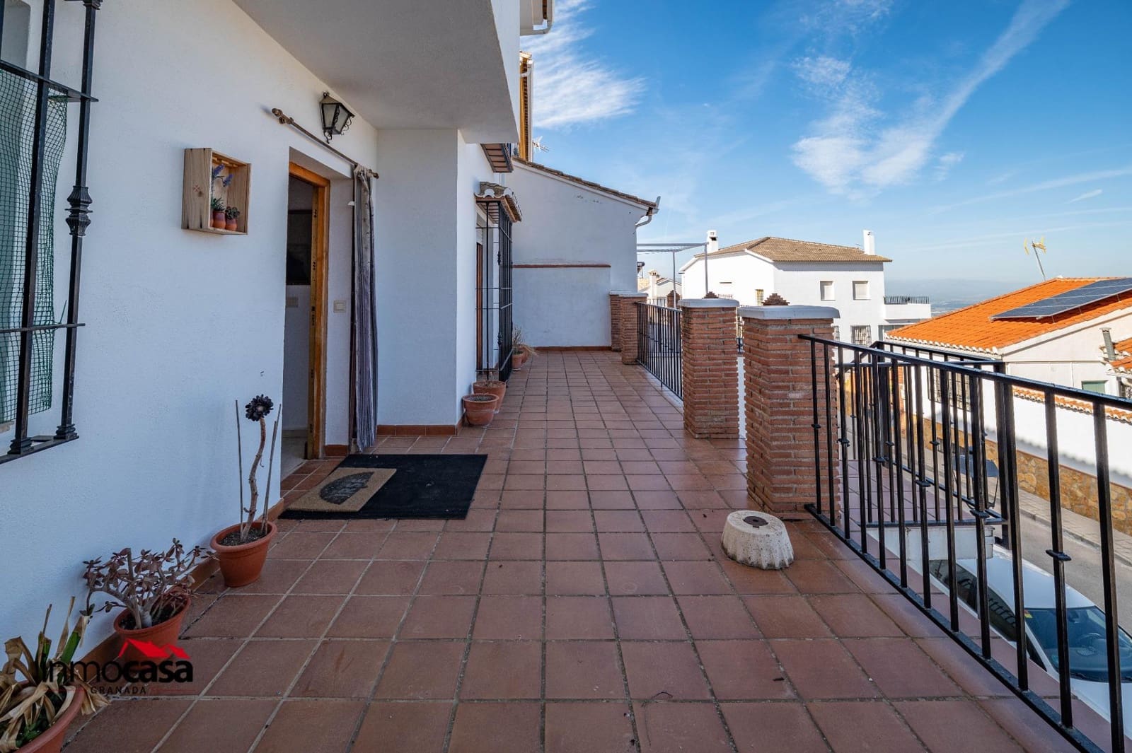 4 bedroom Villa for sale in Viznar with pool garage - € 339,000 (Ref: 9825407)