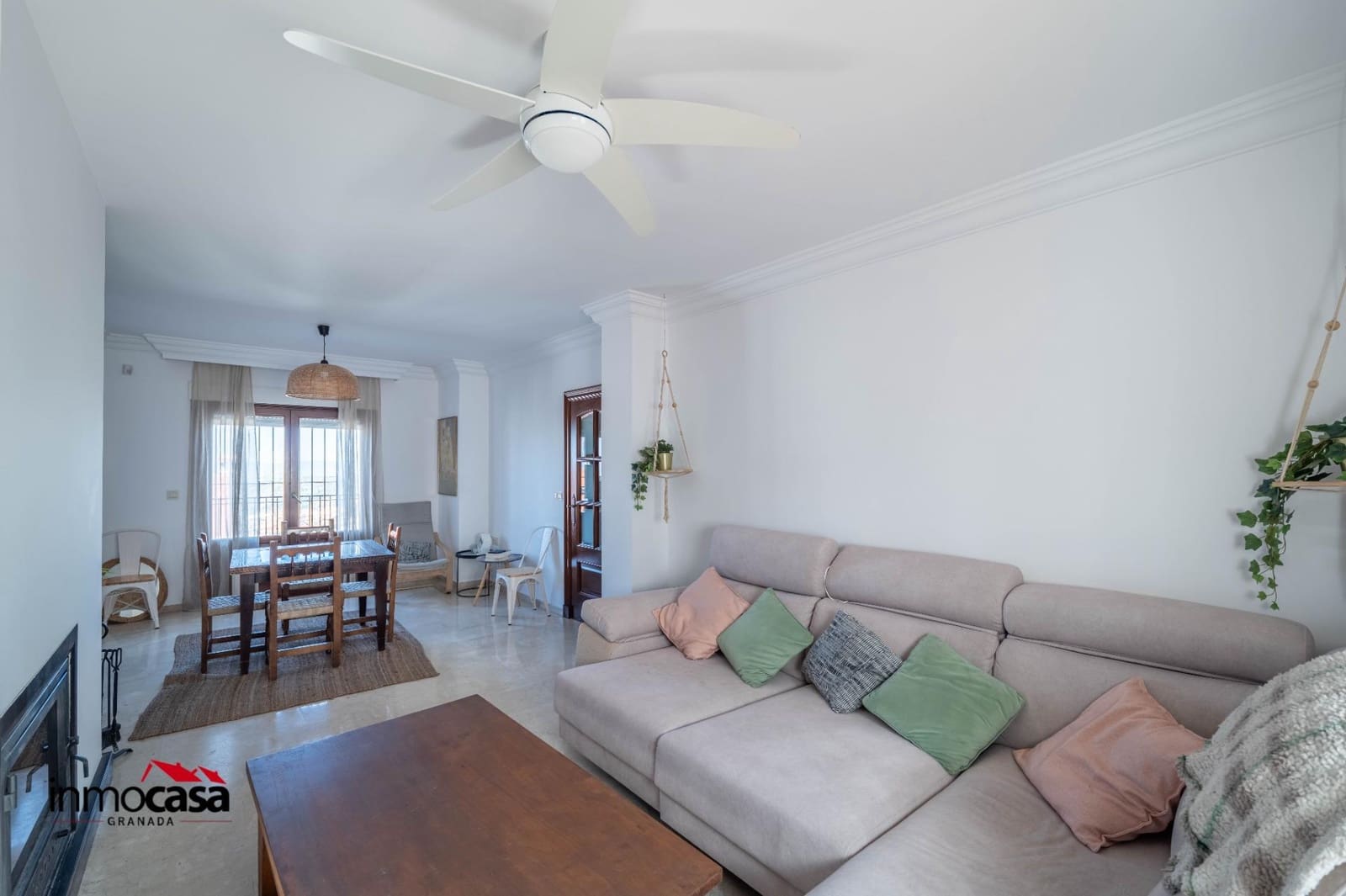 4 bedroom Villa for sale in Viznar with pool garage - € 339,000 (Ref: 9825407)