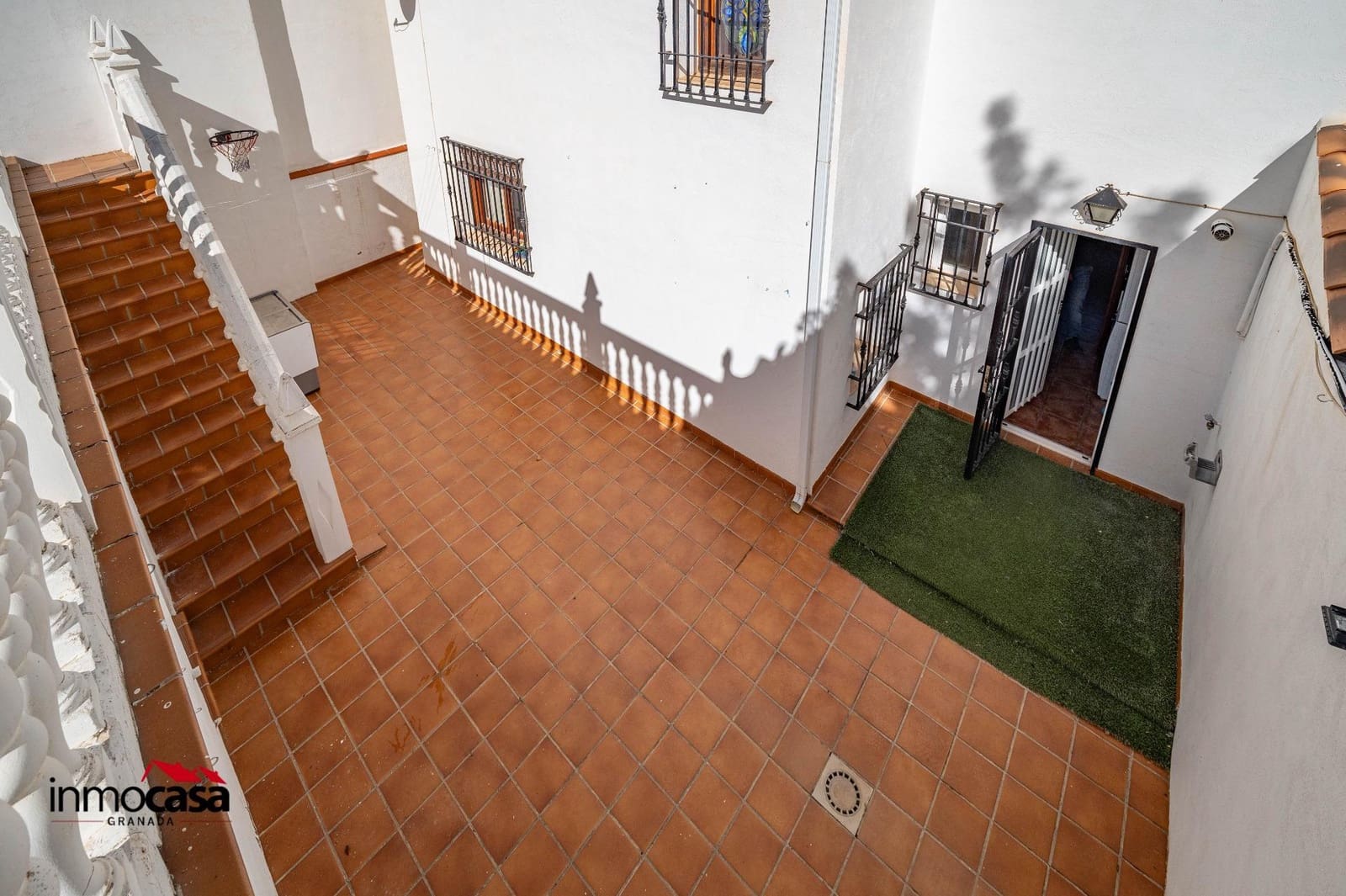 4 bedroom Villa for sale in Viznar with pool garage - € 339,000 (Ref: 9825407)
