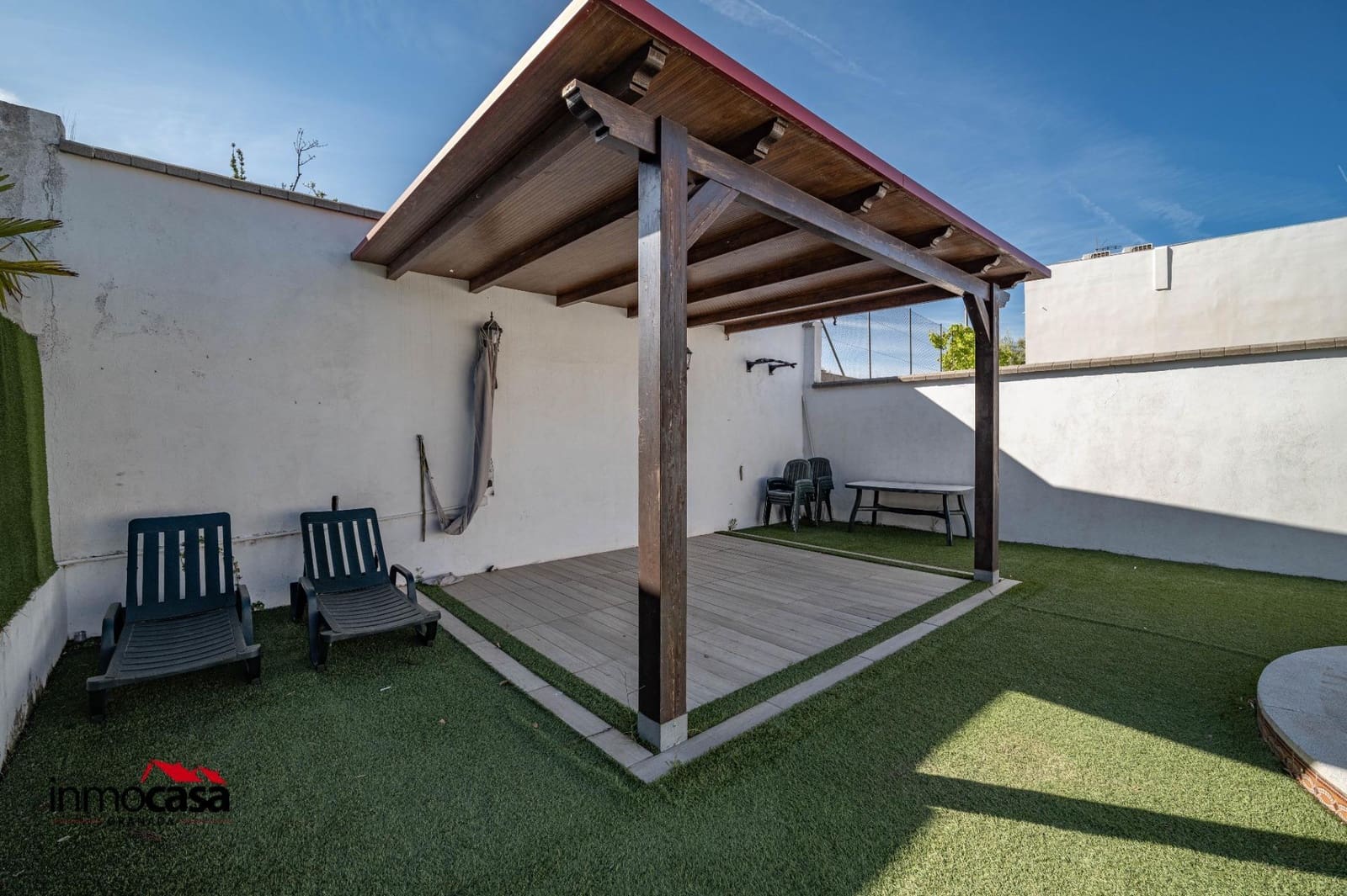 4 bedroom Villa for sale in Viznar with pool garage - € 339,000 (Ref: 9825407)