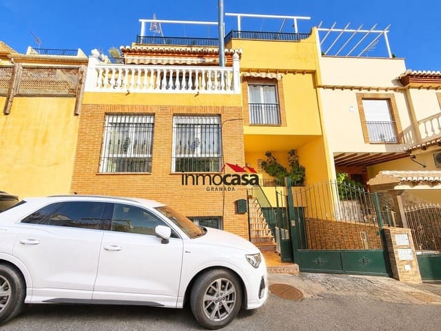 3 camera da letto Villetta a Schiera in vendita in Cájar con garage - 278.000 € (Rif: 9826611)
