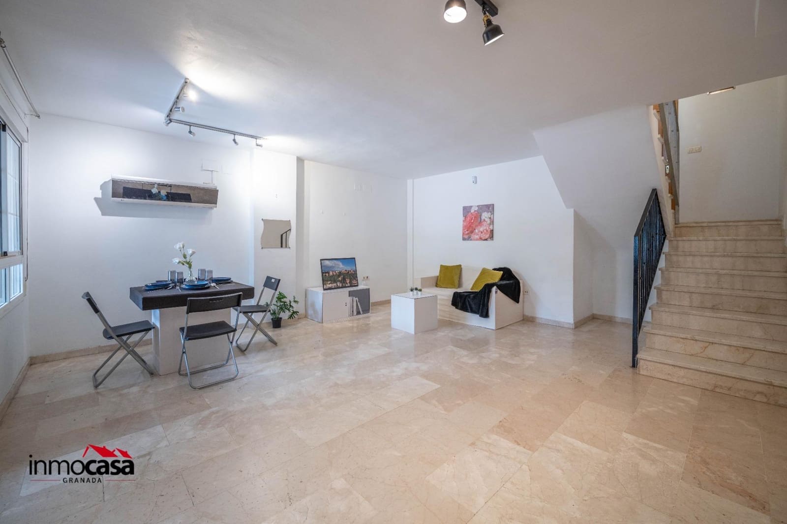3 soverom Kjedet enebolig til salgs i Huetor Vega med garasje - € 249 900 (Ref: 9831667)