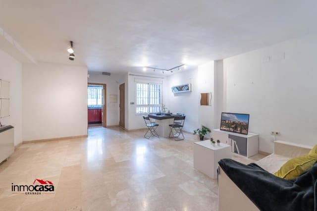 3 soverom Kjedet enebolig til salgs i Huétor Vega med garasje - € 249 900 (Ref: 9831667)