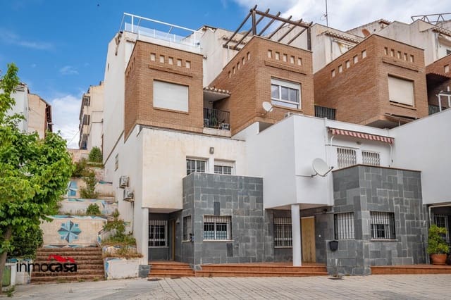 3 soverom Kjedet enebolig til salgs i Huétor Vega med garasje - € 249 900 (Ref: 9831667)