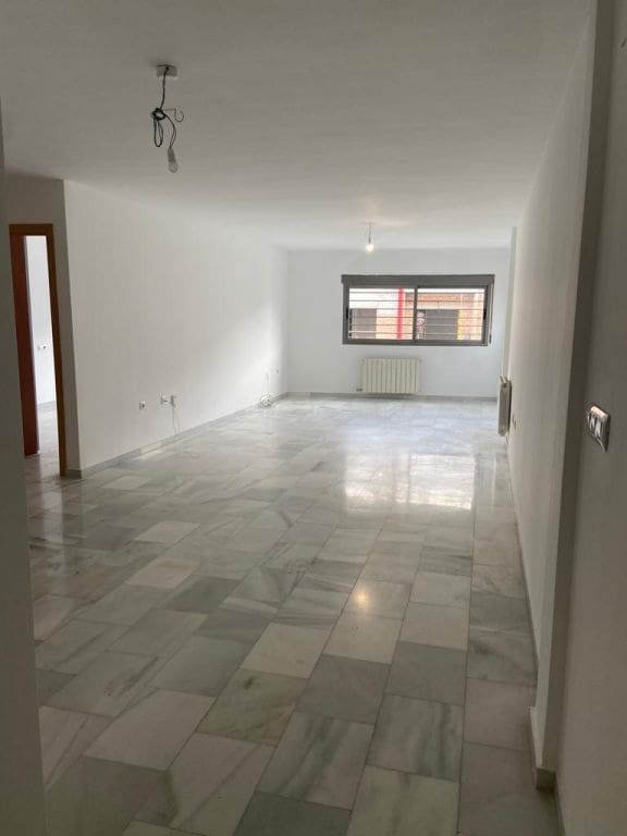2 slaapkamer Appartement te huur in Armilla met zwembad garage - € 750 (Ref: 9833812)
