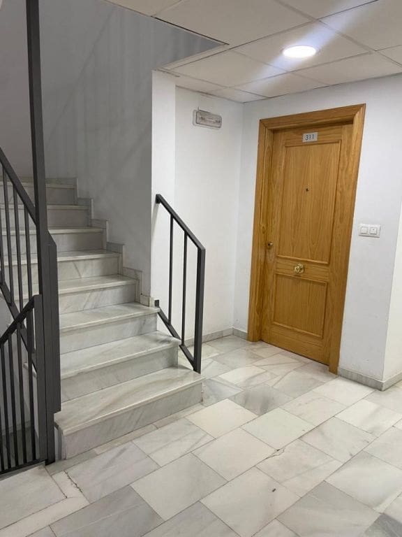 2 slaapkamer Appartement te huur in Armilla met zwembad garage - € 750 (Ref: 9833812)