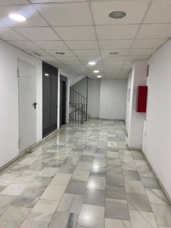 2 slaapkamer Appartement te huur in Armilla met zwembad garage - € 750 (Ref: 9833812)