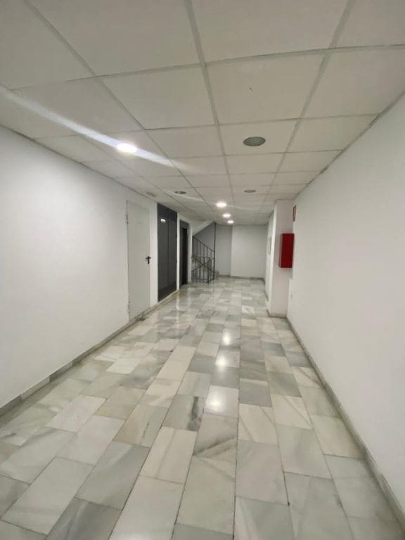 2 slaapkamer Appartement te huur in Armilla met zwembad garage - € 750 (Ref: 9833812)