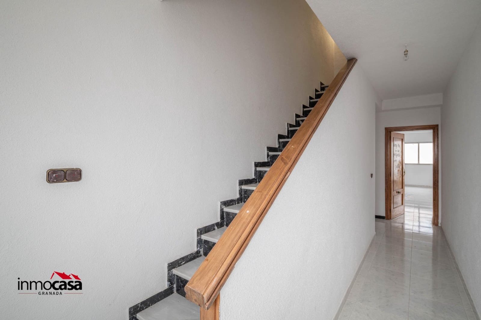 3 Zimmer Haus zu verkaufen in Dehesas Viejas mit Garage - 129.000 € (Ref: 9833813)