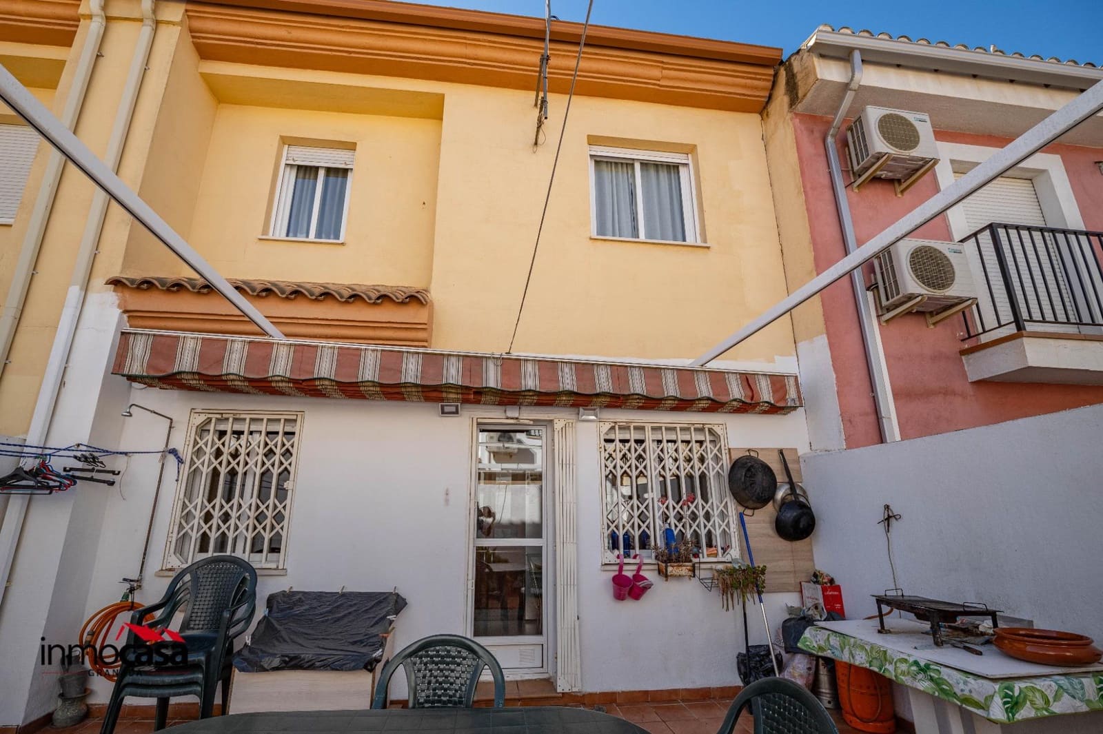 3 bedroom Terraced Villa for sale in Armilla with garage - € 340,000 (Ref: 9839445)