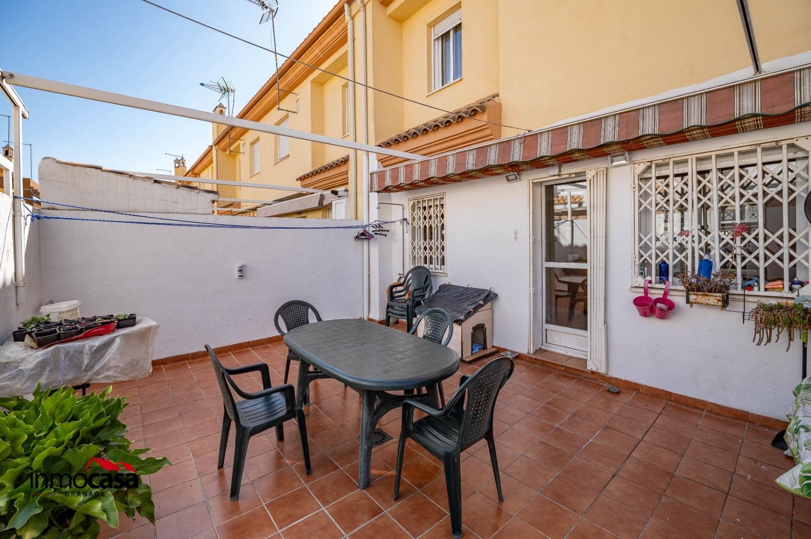 3 bedroom Terraced Villa for sale in Armilla with garage - € 340,000 (Ref: 9839445)