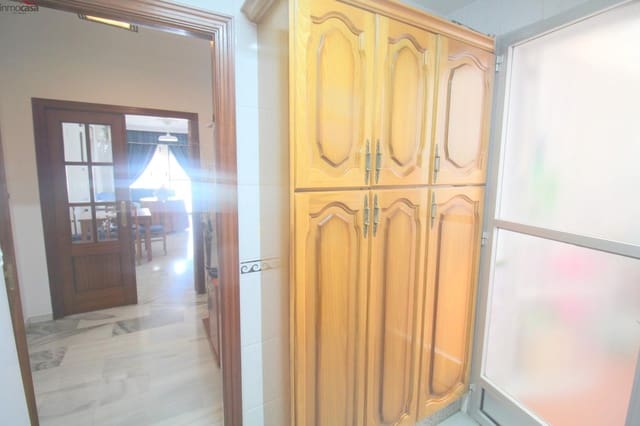 Piso de 2 habitaciones en Armilla en alquiler - 700 € (Ref: 9839446)