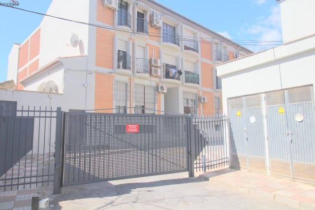 Piso de 2 habitaciones en Armilla en alquiler - 700 € (Ref: 9839446)