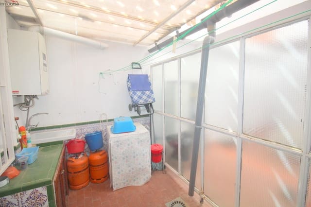 Piso de 2 habitaciones en Armilla en alquiler - 700 € (Ref: 9839446)