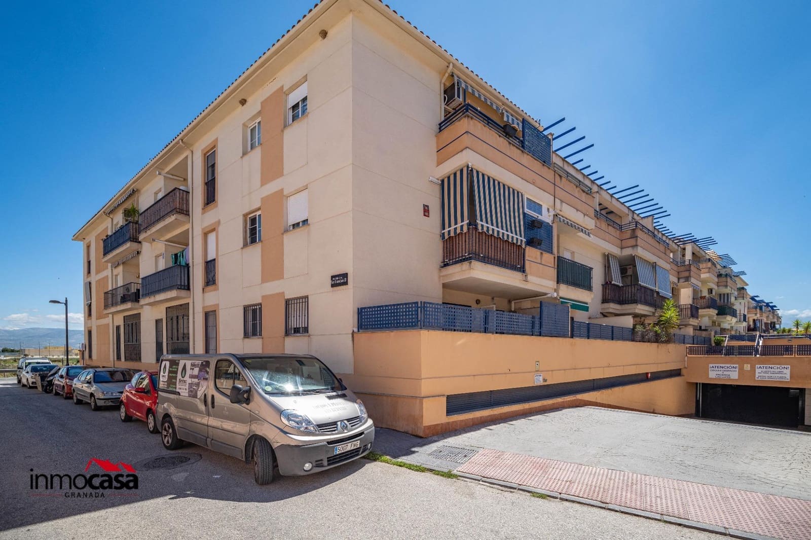 3 soveværelse Lejlighed til salg i Las Gabias med swimmingpool garage - € 160.000 (Ref: 9855611)