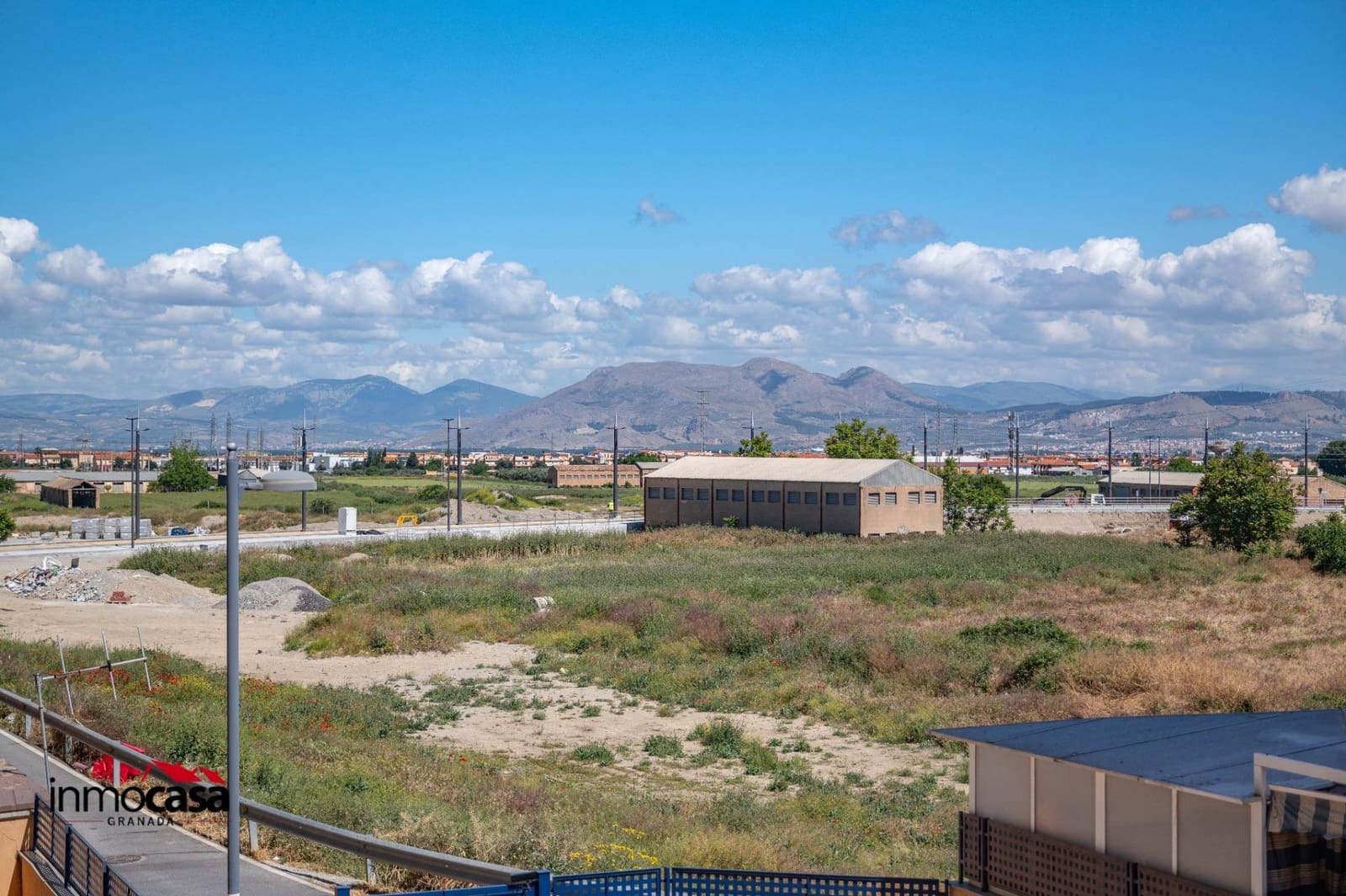 2 bedroom Flat for sale in Las Gabias with pool garage - € 160,000 (Ref: 9855611)
