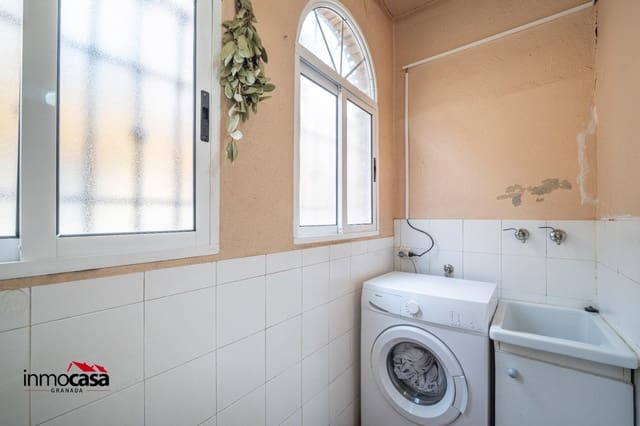 3 slaapkamer Rijtjeshuis te koop in Las Gabias - € 182.000 (Ref: 9861992)