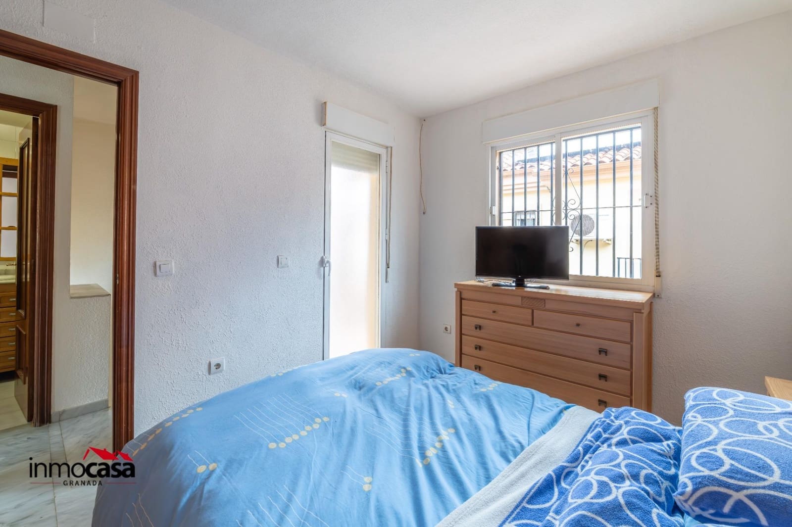 3 slaapkamer Rijtjeshuis te koop in Las Gabias - € 182.000 (Ref: 9861992)