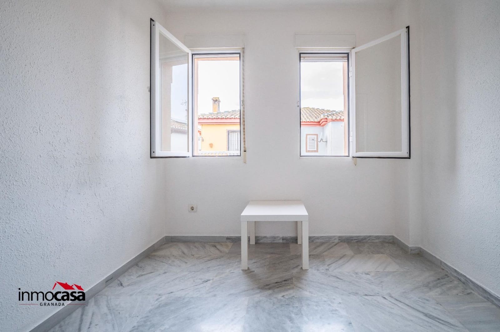 3 slaapkamer Rijtjeshuis te koop in Las Gabias - € 182.000 (Ref: 9861992)